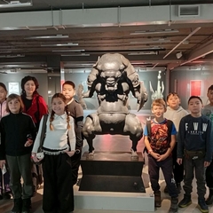 Каникулы с пользой! ТО «ГлинаЛэнд» посетили галерею В. Бронштейна.